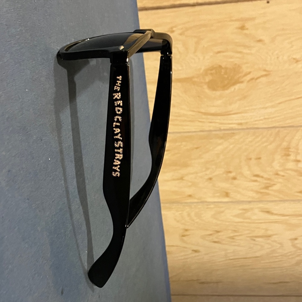 Vintage style sunglasses 😎
